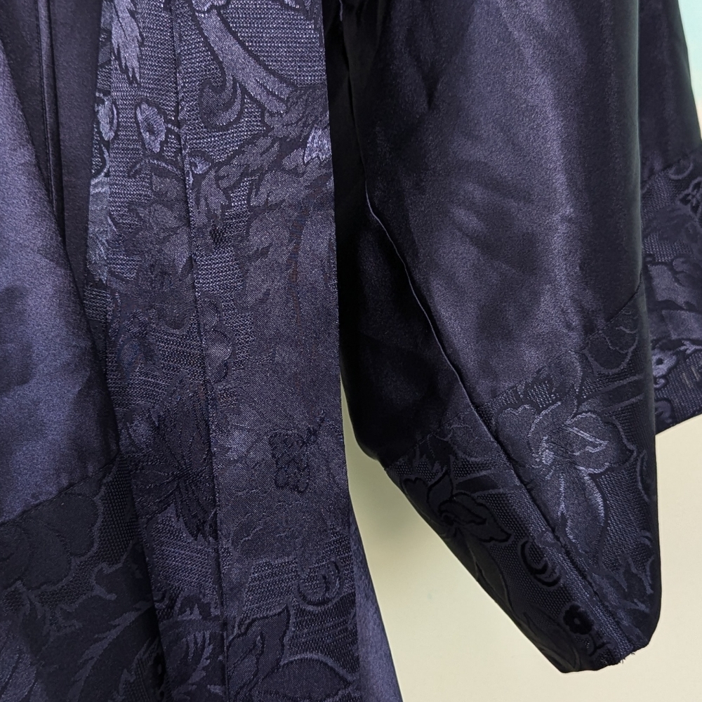 Original Owner - Vintage Victoria's Secret purple robe - size OS - Picture 4 of 4